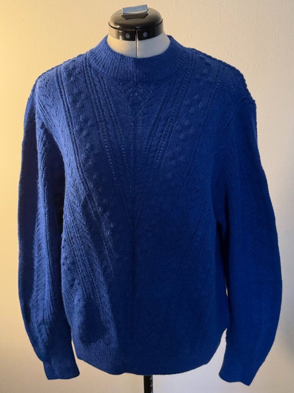 Lularoe Andrea Cable Triangle Blue Cable Sweater  size M
